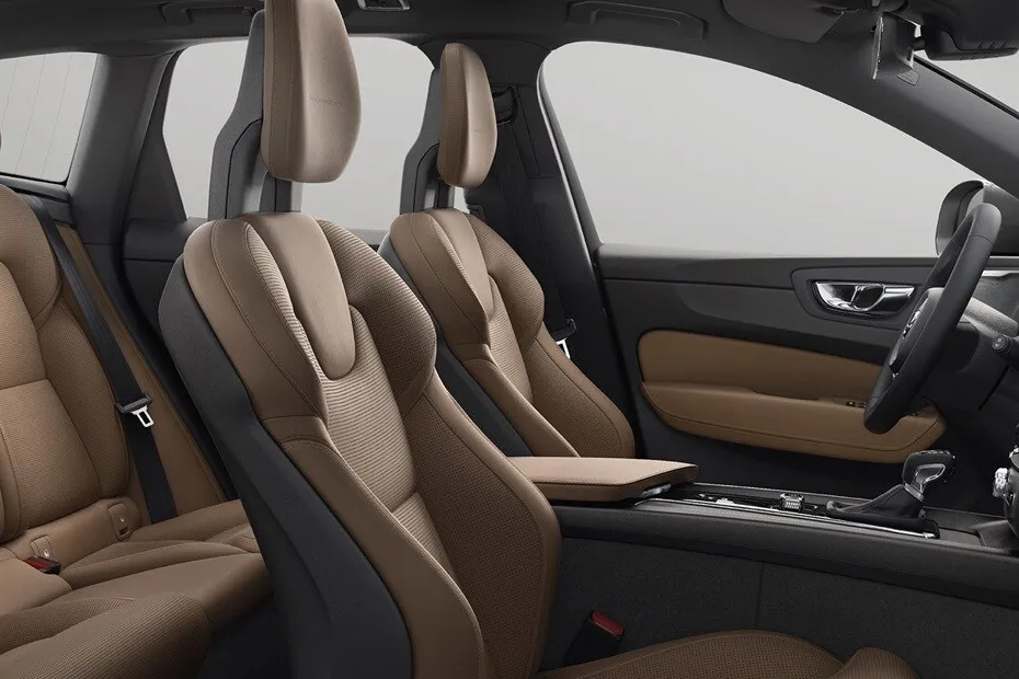 Volvo XC60 Door view of Driver seat interior
